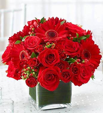 Red Centerpiece Package Flower Bouquet