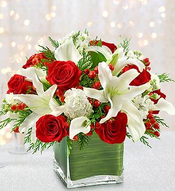 Holiday Centerpiece Flower Bouquet