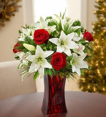 Holiday Magic™ Flower Bouquet