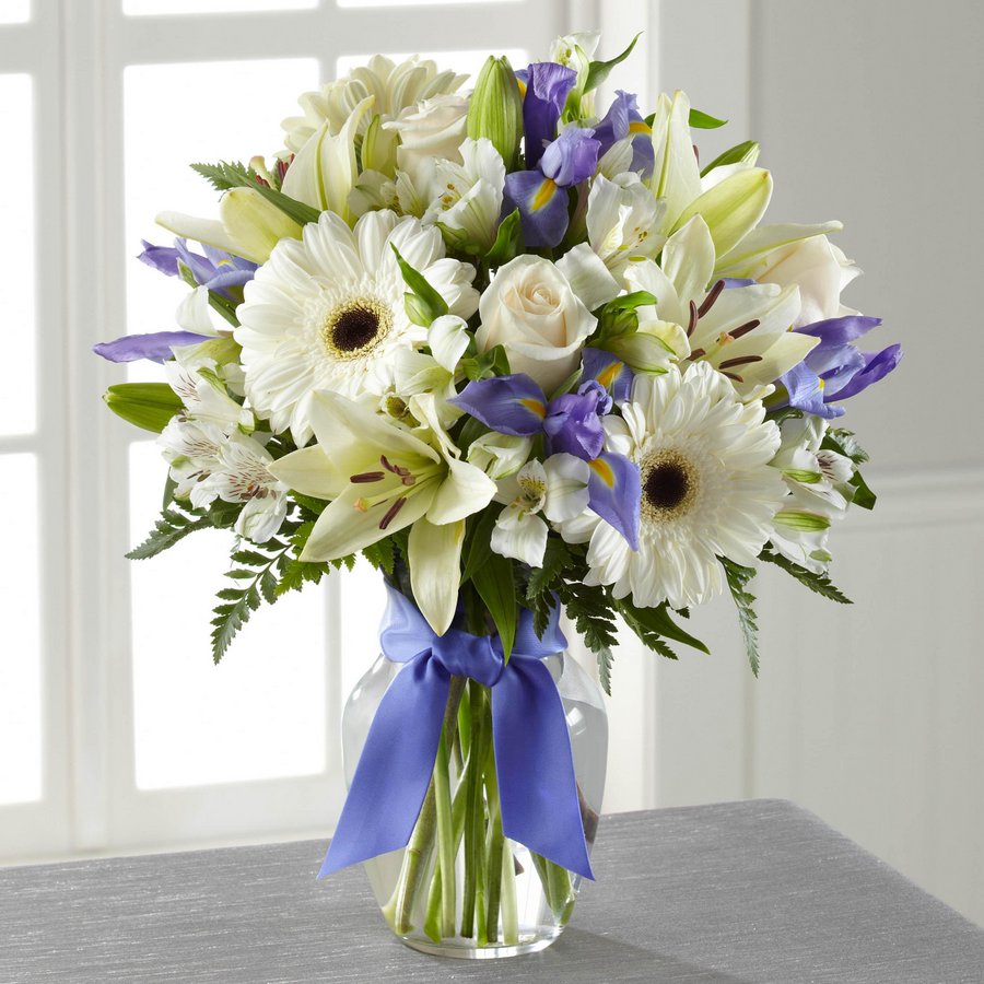 FTD Miracle Light Bouquet