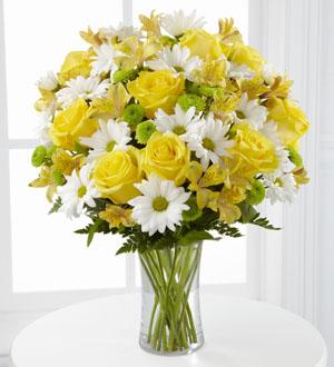 The FTD® Sunny Sentiments™ Bouquet Flower Bouquet