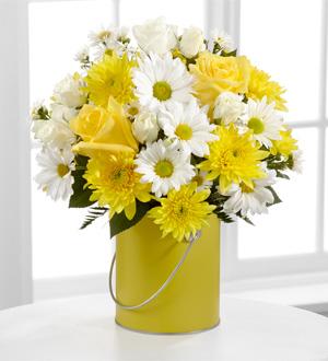 The FTD® Color Your Day With Sunshine™ Bouquet Flower Bouquet