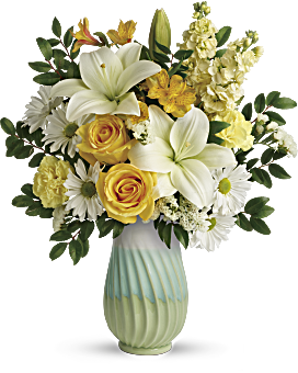 Teleflora's Art Of Spring Bouquet