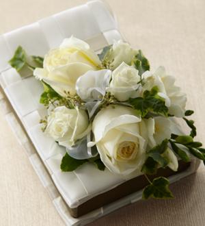 The FTD® Rose Charm™ Bouquet