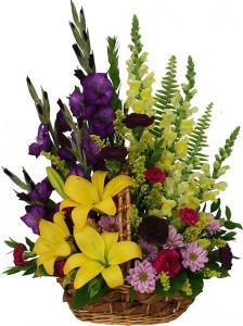 SYMPATHY GARDEN
  Basket Flower Bouquet